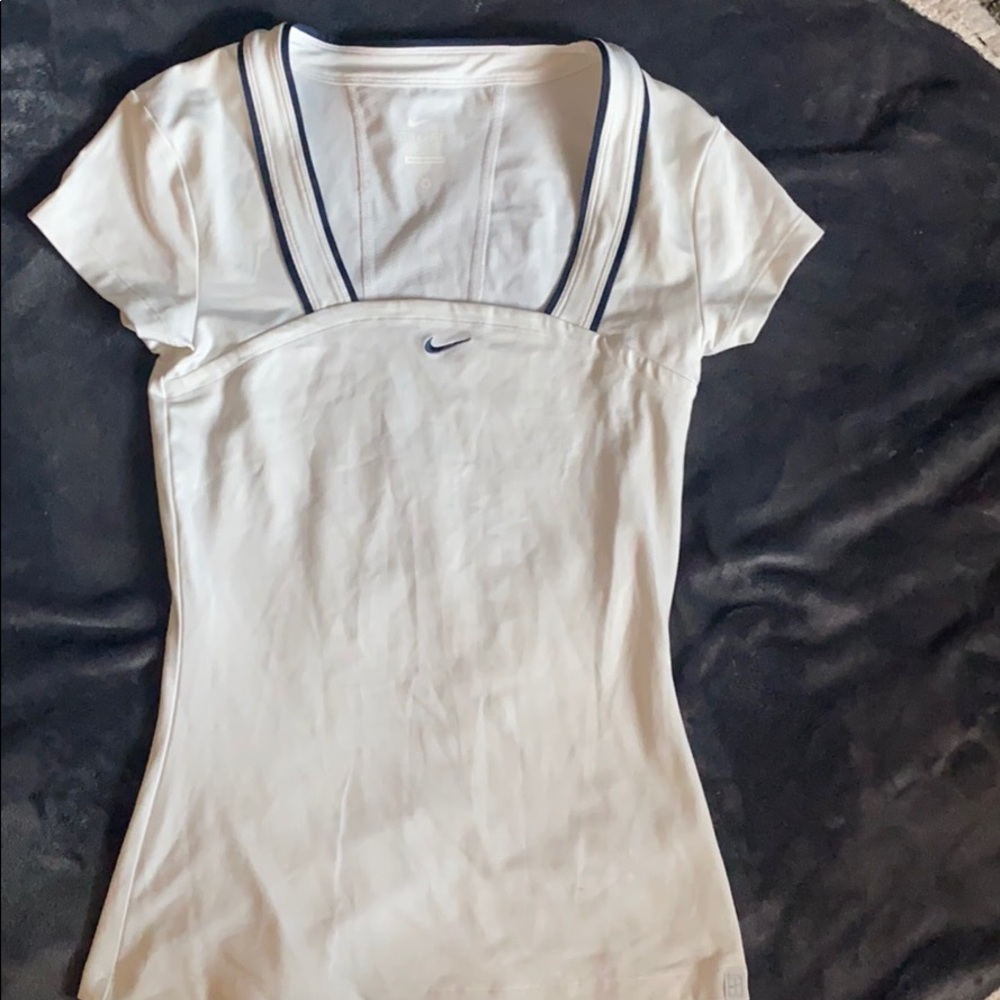 Tennis top